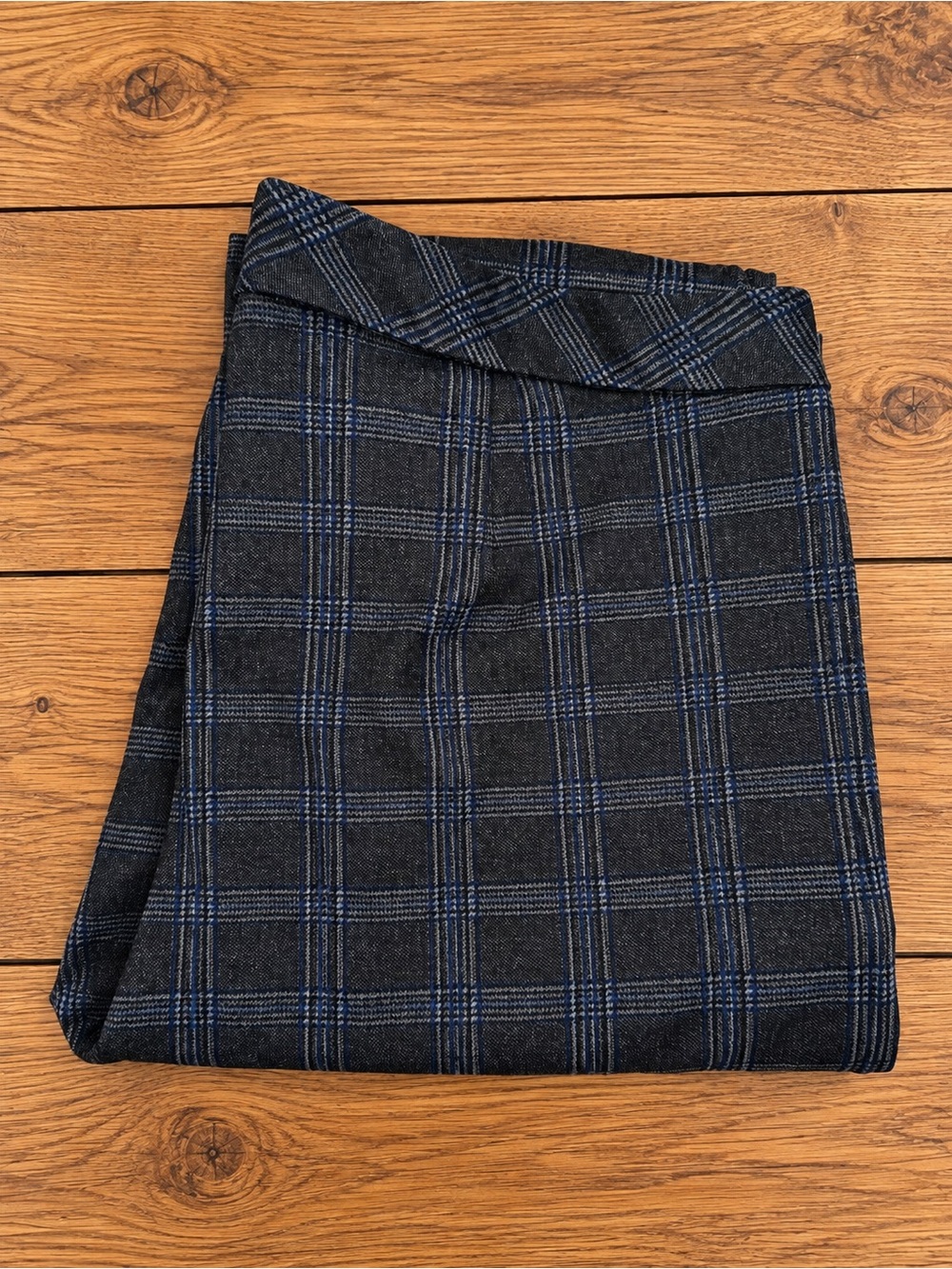 Michel Studio Collection Women’s Size 18 Plaid Straight Leg Dress Pants